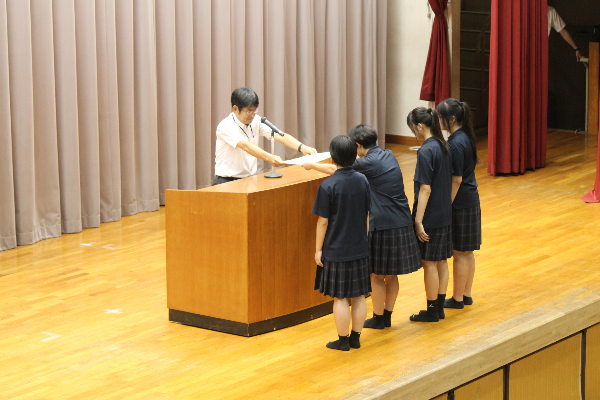 2学期始業式 (6).JPG